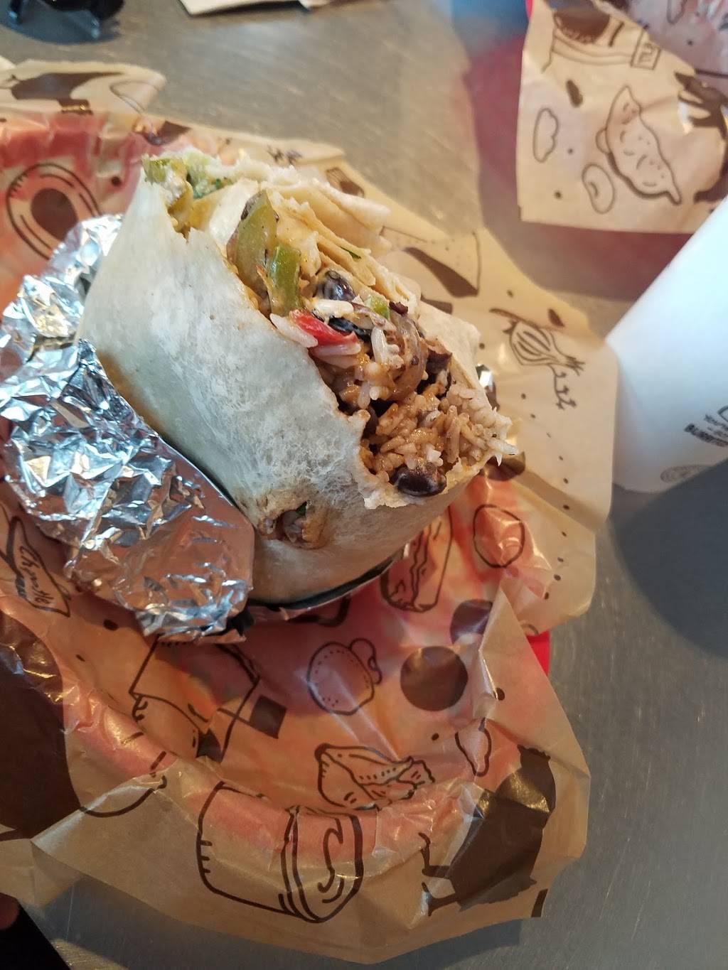 Chipotle Mexican Grill | restaurant | 569 N Main St, Doylestown, PA 18901, USA | 2153488695 OR +1 215-348-8695