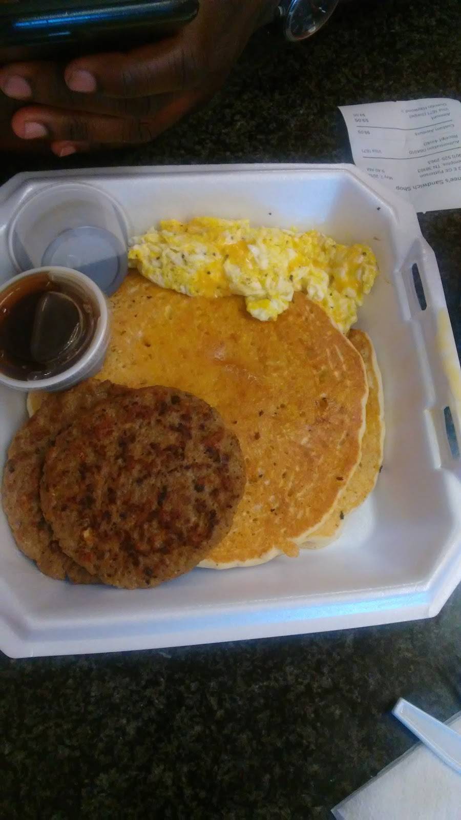 Renees Sandwich Shop | meal takeaway | 202 GE Patterson Ave, Memphis, TN 38103, USA | 9015252963 OR +1 901-525-2963