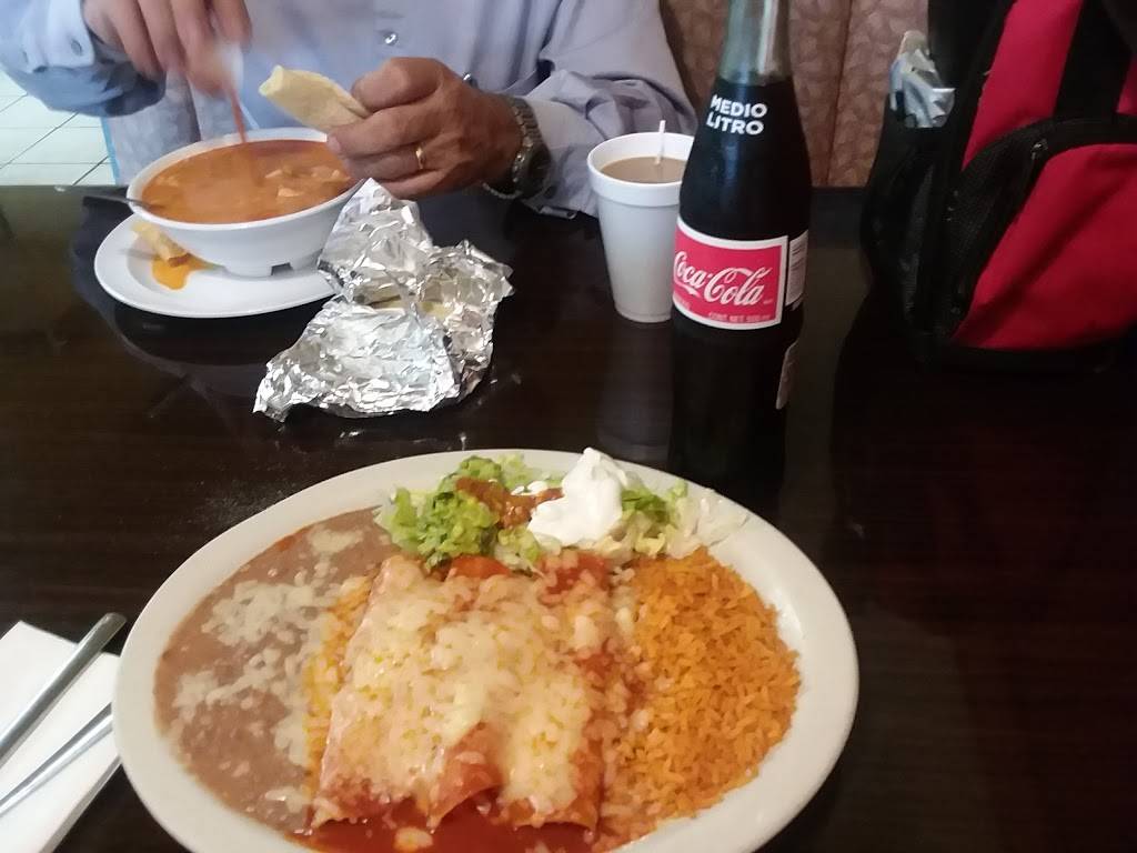 La Taquiza | restaurant | 4149 Tweedy Blvd # D, South Gate, CA 90280, USA | 3235671800 OR +1 323-567-1800