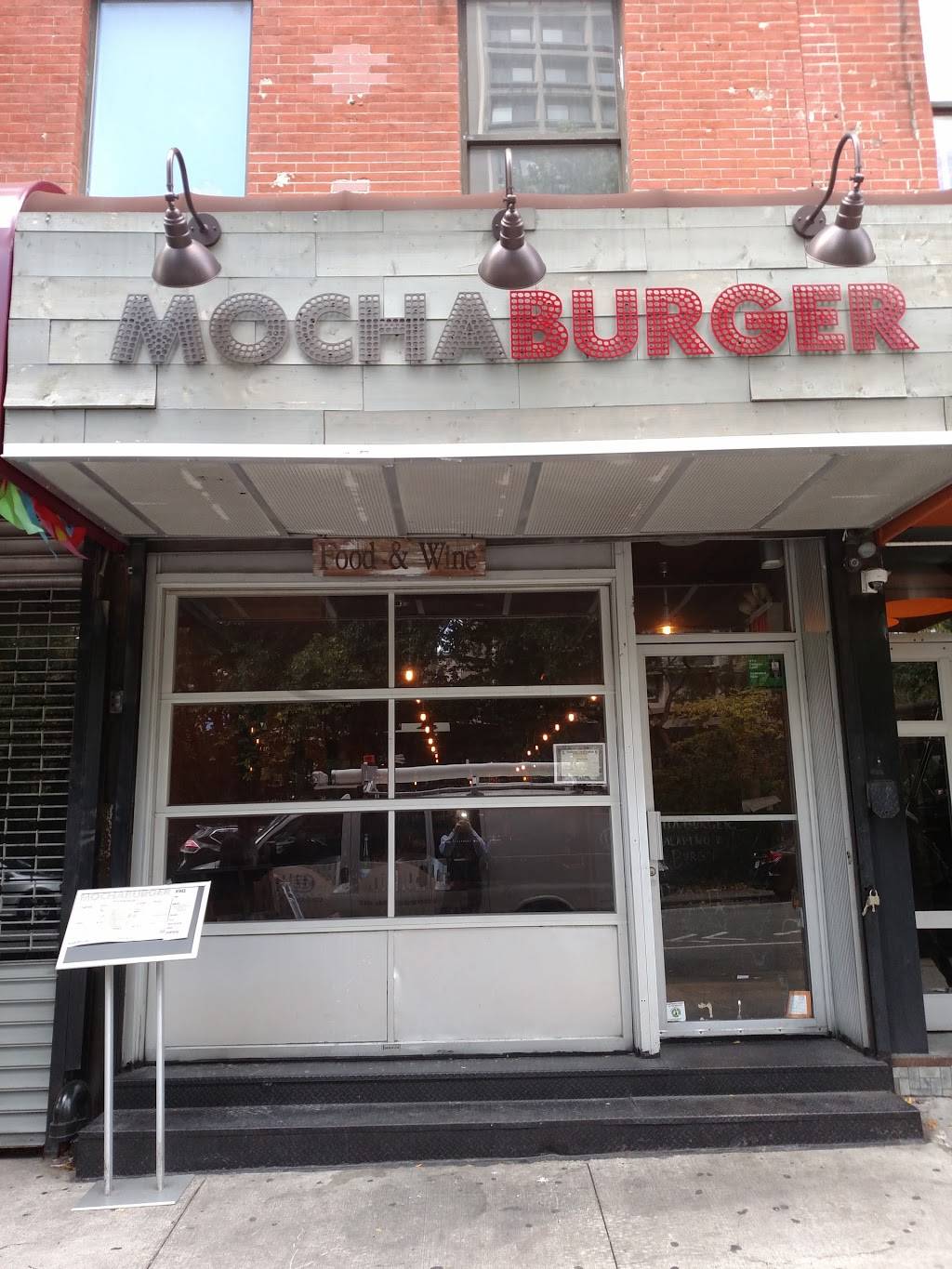 Mocha Burger | restaurant | 496 LaGuardia Pl, New York, NY 10012, USA | 2129823800 OR +1 212-982-3800
