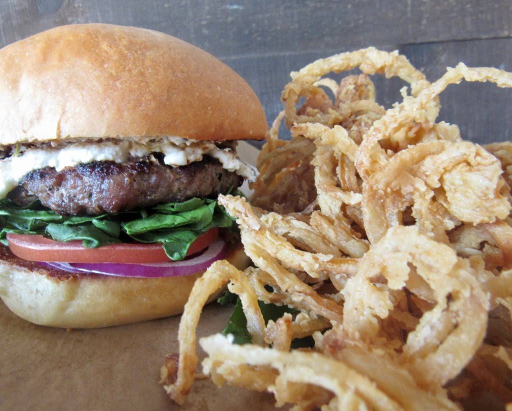 Tapesters Grill | restaurant | 4520 Beechnut St, Houston, TX 77096, USA | 8325825333 OR +1 832-582-5333