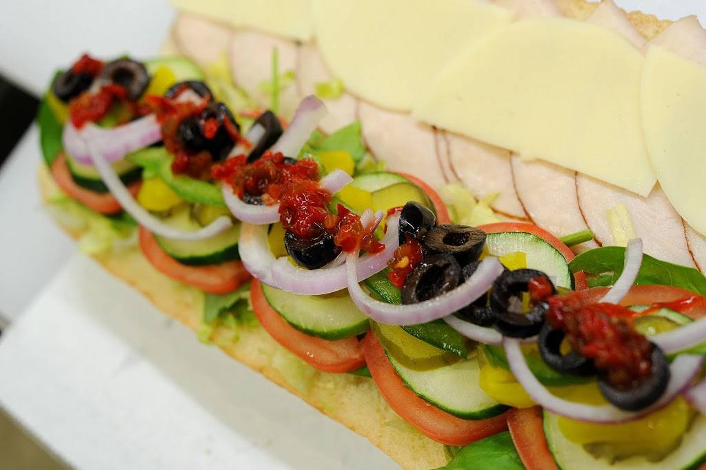 Subway Restaurants | restaurant | 10209 Grand Central Ave #106, Owings Mills, MD 21117, USA | 4103563131 OR +1 410-356-3131