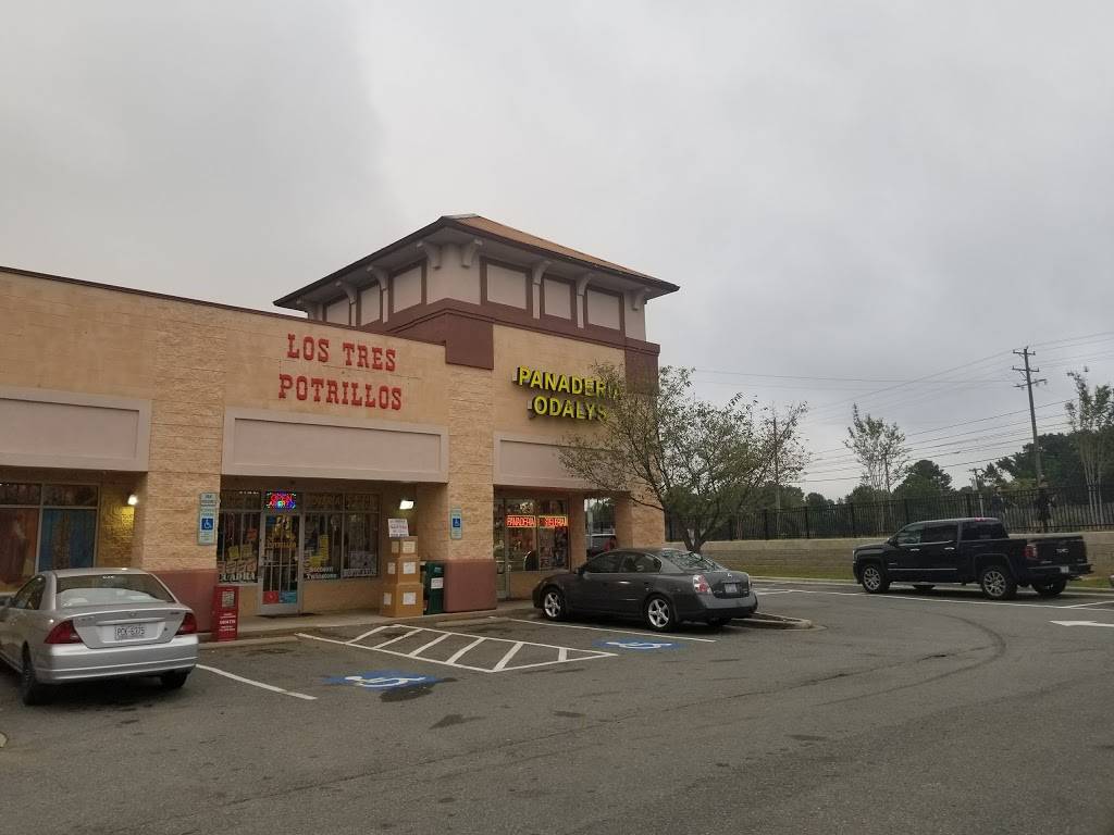 Ely Tortilleria | restaurant | 6301 N Tryon St Suite 112, Charlotte, NC 28213, USA | 7048868501 OR +1 704-886-8501