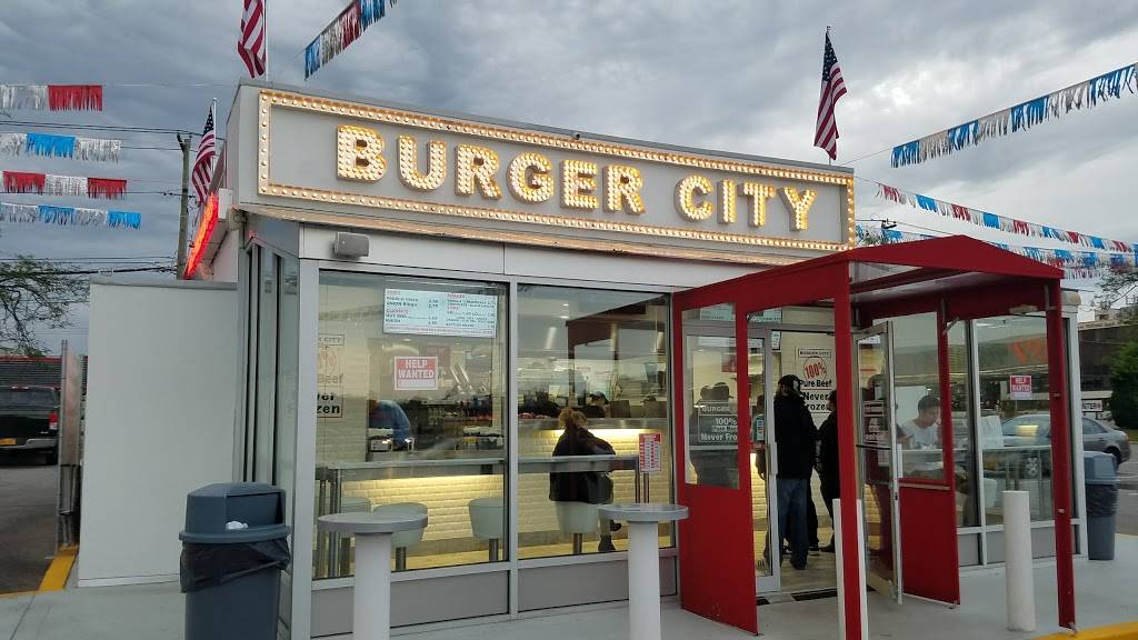 Burger City | restaurant | 1900 Hempstead Turnpike, East Meadow, NY 11554, USA | 5163853355 OR +1 516-385-3355