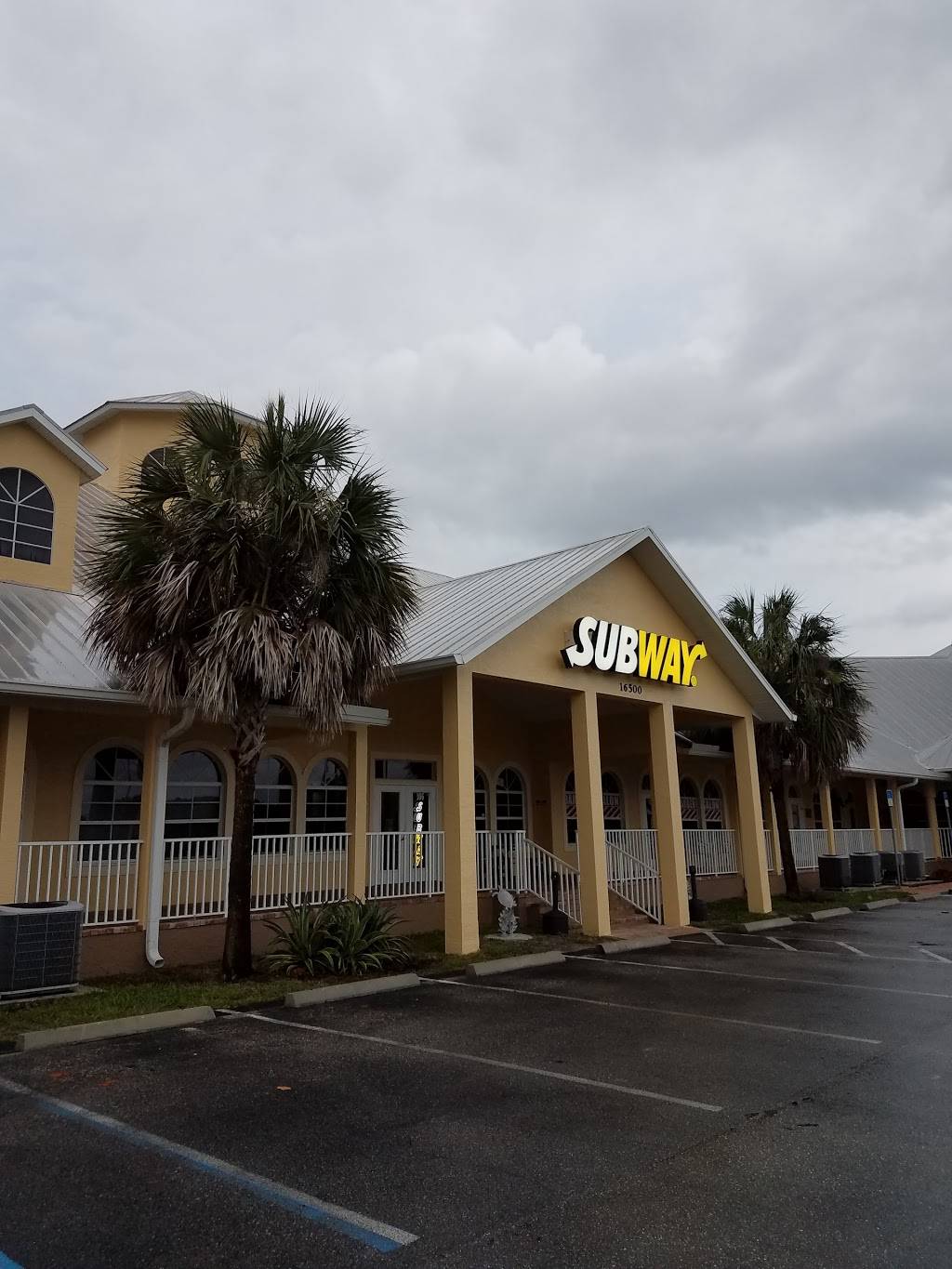 Subway | restaurant | 16500 Burnt Store Rd, Punta Gorda, FL 33955, USA | 9416558326 OR +1 941-655-8326