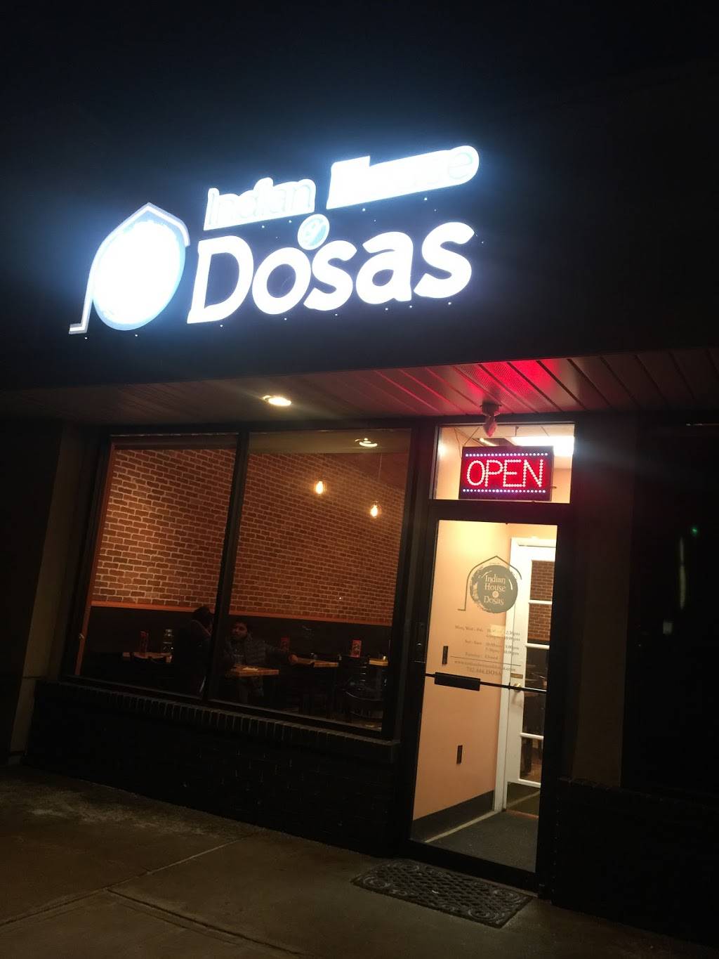 Indian House Of Dosas | meal takeaway | 1665 Stelton Rd, Piscataway Township, NJ 08854, USA | 7328443672 OR +1 732-844-3672