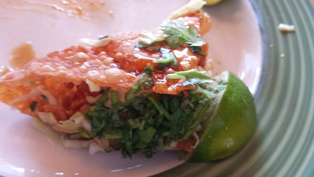 Applebees Grill + Bar | restaurant | 2300 Green Hill Rd, Mt Pleasant, TX 75455, USA | 9035777234 OR +1 903-577-7234