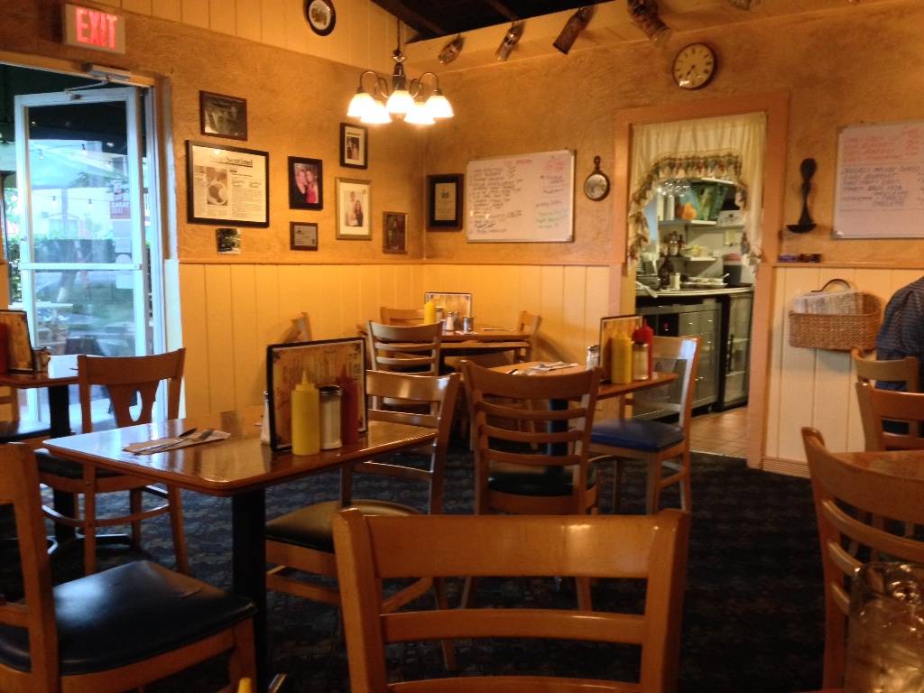 Cypress Nook | German Restaurant | restaurant | 201 E McNab Rd, Pompano Beach, FL 33060, USA | 9549337311 OR +1 954-933-7311