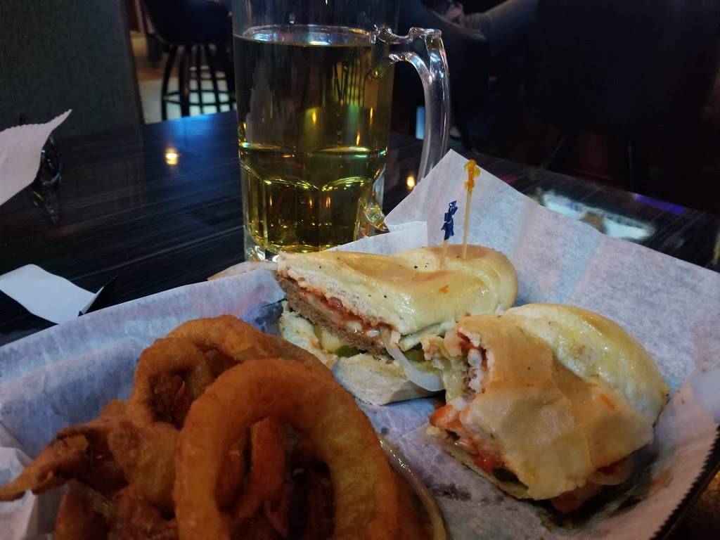 Grandstand Bar and Grill | restaurant | 4428 Hamilton Middletown Rd, Liberty Township, OH 45011, USA | 5138893882 OR +1 513-889-3882