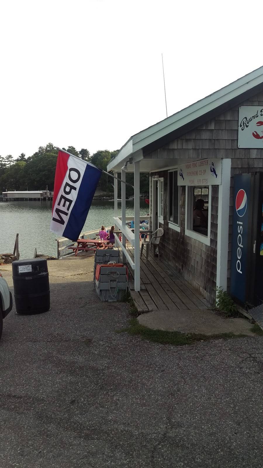 Round Pond Lobster Co-op Restaurant | restaurant | Round Pond, ME 04564, USA | 2075295725 OR +1 207-529-5725
