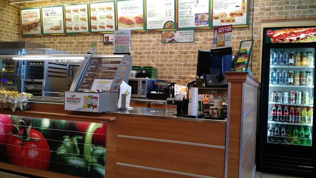 Subway | restaurant | 4307 N Roan St, Johnson City, TN 37615, USA | 4232837880 OR +1 423-283-7880