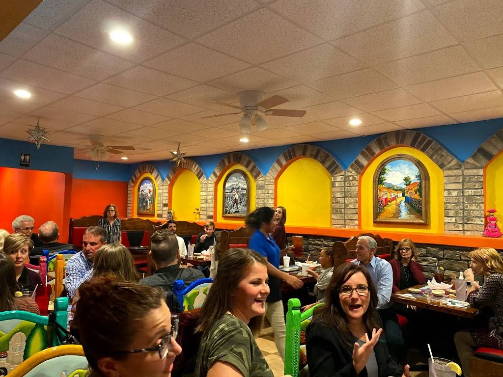 El Guadalajara Mexican Restaurant | restaurant | 203 E Broadway St, Collinwood, TN 38450, USA | 9317242435 OR +1 931-724-2435