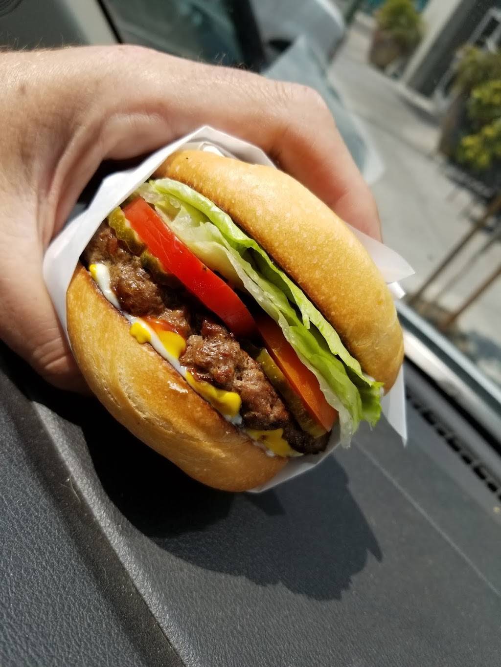 Sierra Deli & Market | restaurant | 311 Oak St, Oakland, CA 94607, USA | 5104440116 OR +1 510-444-0116