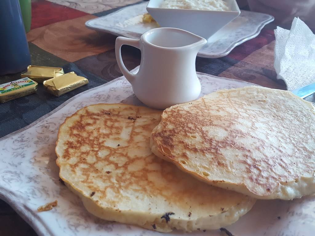 Little Europe | restaurant | 15024 Madeira Way, Madeira Beach, FL 33708, USA | 7273191830 OR +1 727-319-1830