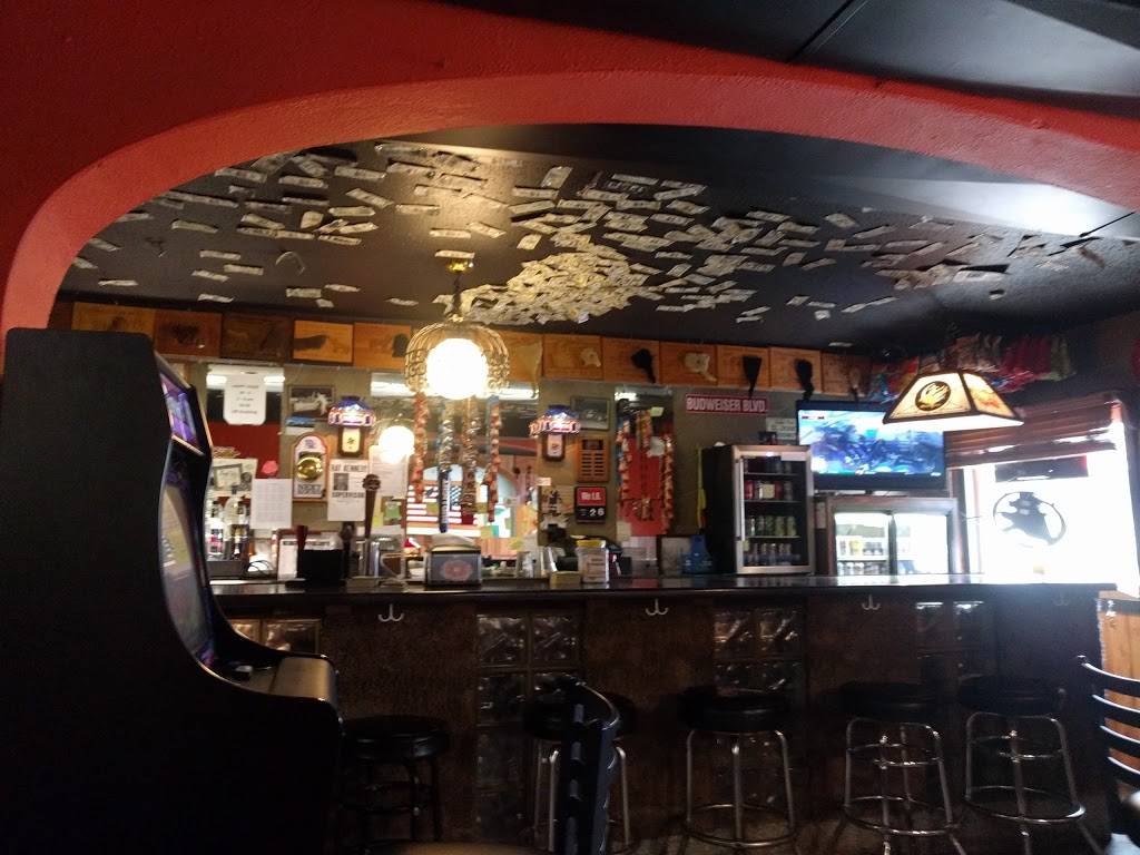 Adobe Lounge | night club | 915 W Mamie Eisenhower Ave, Boone, IA 50036, USA | 5154322774 OR +1 515-432-2774