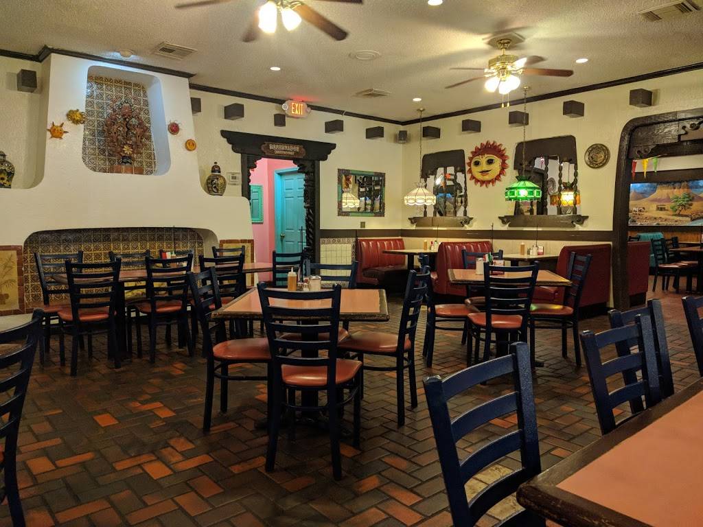 Panchos Mexican Buffet | restaurant | 5442 North Fwy, Houston, TX 77076, USA | 7136972713 OR +1 713-697-2713