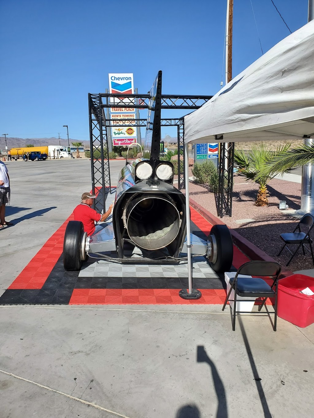 Baker Travel Plaza | cafe | 72922 Baker Blvd, Baker, CA 92309, USA | 7607331048 OR +1 760-733-1048