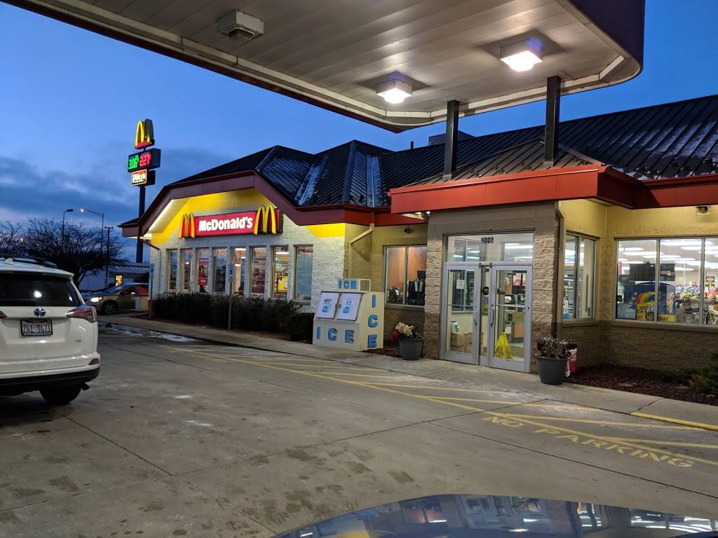 Pilot Travel Center | restaurant | 6002 W Monee Manhattan Rd, Monee, IL 60449, USA | 7085342483 OR +1 708-534-2483