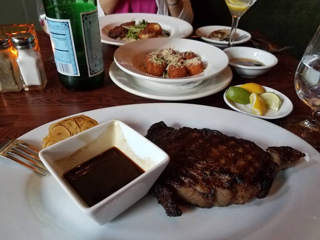 Tosca | restaurant | 14 North St, Hingham, MA 02043, USA | 7817400080 OR +1 781-740-0080