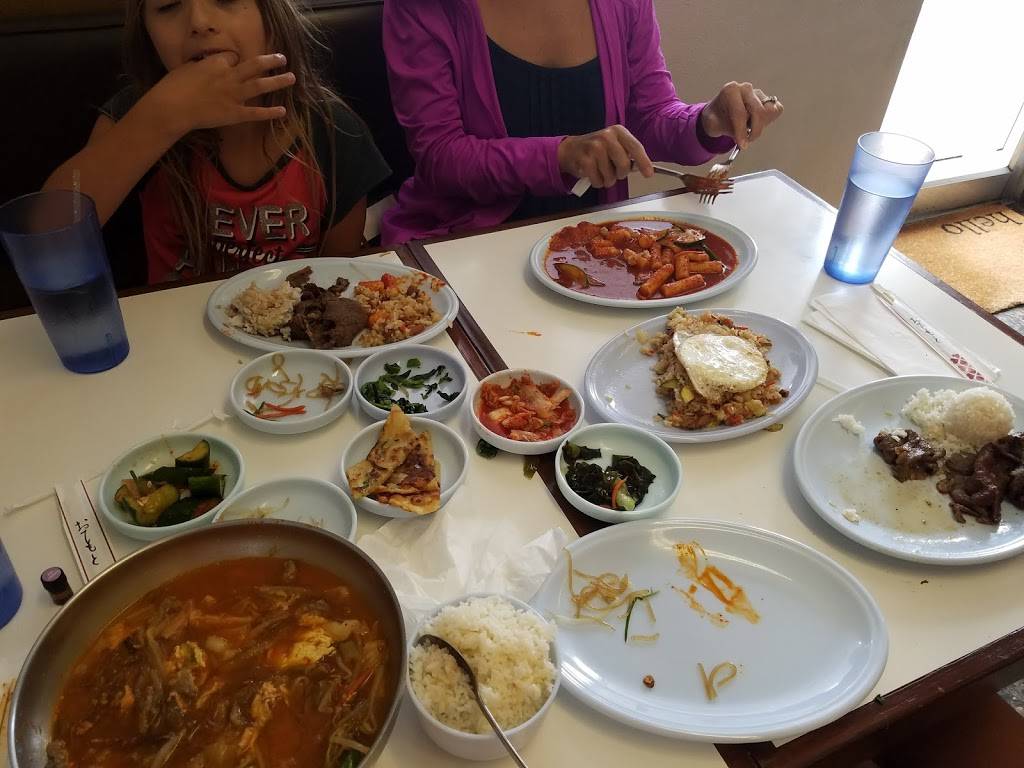 Songs | restaurant | 94-750 Hikimoe St, Waipahu, HI 96797, USA | 8086778080 OR +1 808-677-8080