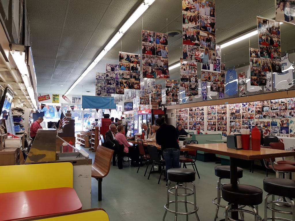Suttons Drug Store | restaurant | 159 E Franklin St, Chapel Hill, NC 27514, USA | 9199425161 OR +1 919-942-5161