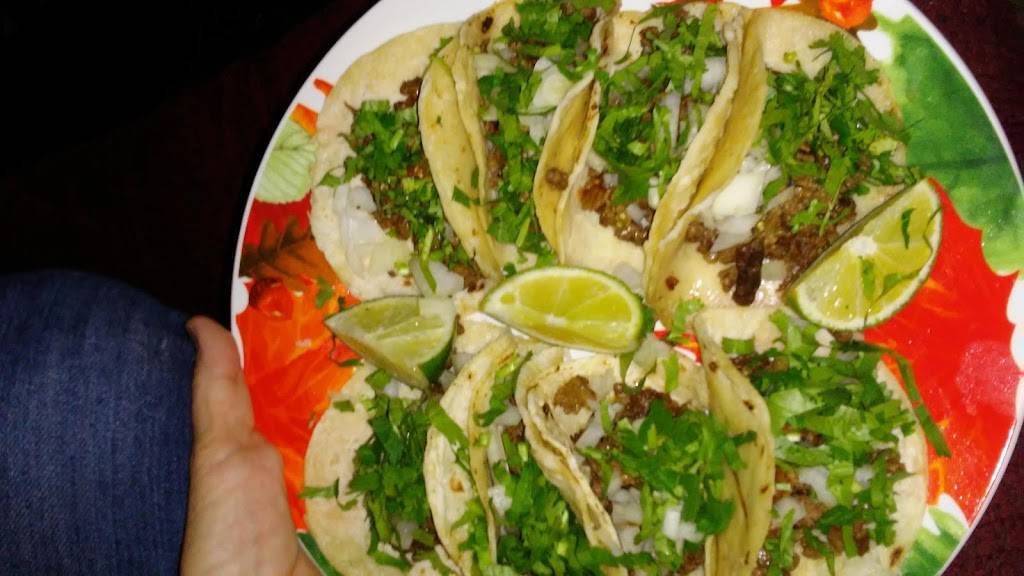 Ximenas Tacos , Mexican Food | restaurant | 303 Main St, Auburndale, FL 33823, USA | 8636623539 OR +1 863-662-3539