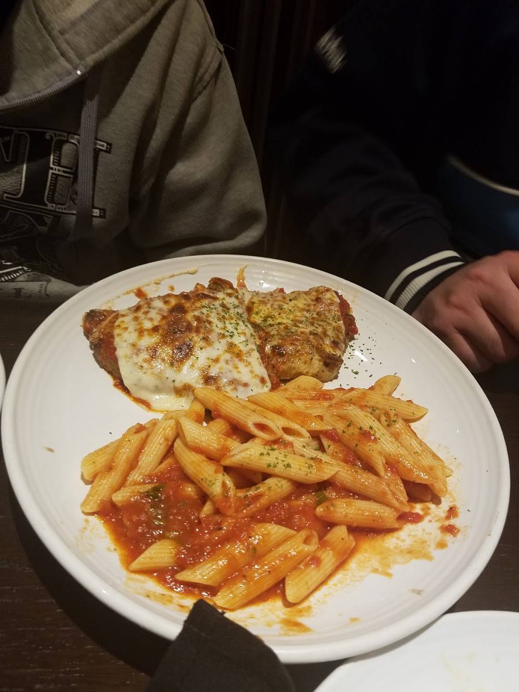 Carrabbas Italian Grill | restaurant | 12957 Cortez Blvd, Brooksville, FL 34613, USA | 3525979805 OR +1 352-597-9805