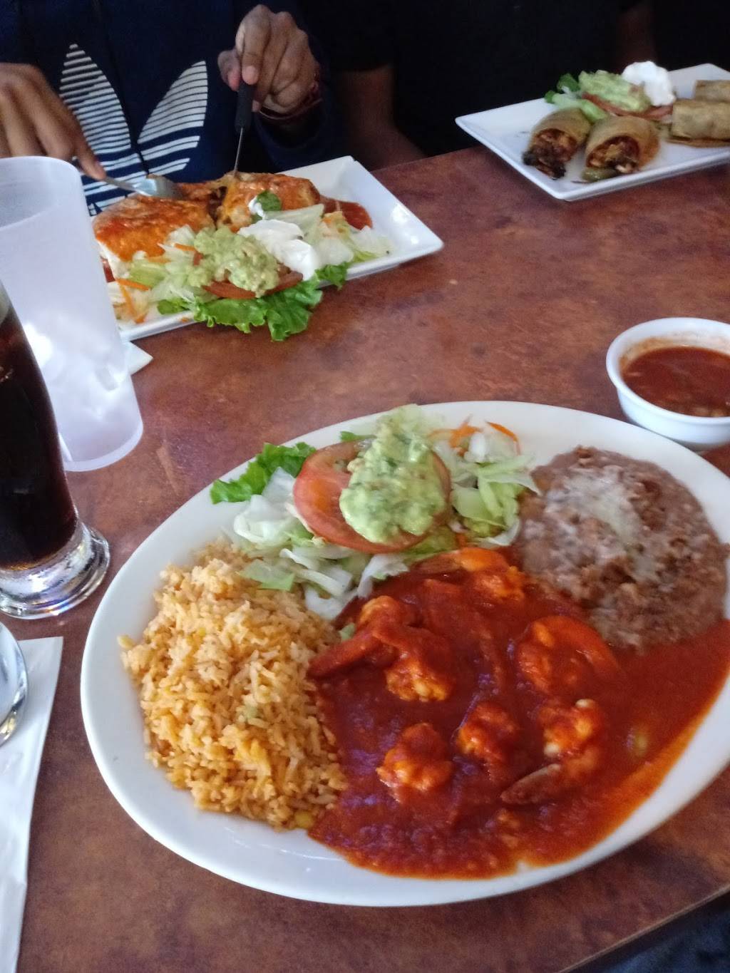 TRES PALMAS | restaurant | 2910 Division St, Los Angeles, CA 90065, USA | 3232238866 OR +1 323-223-8866