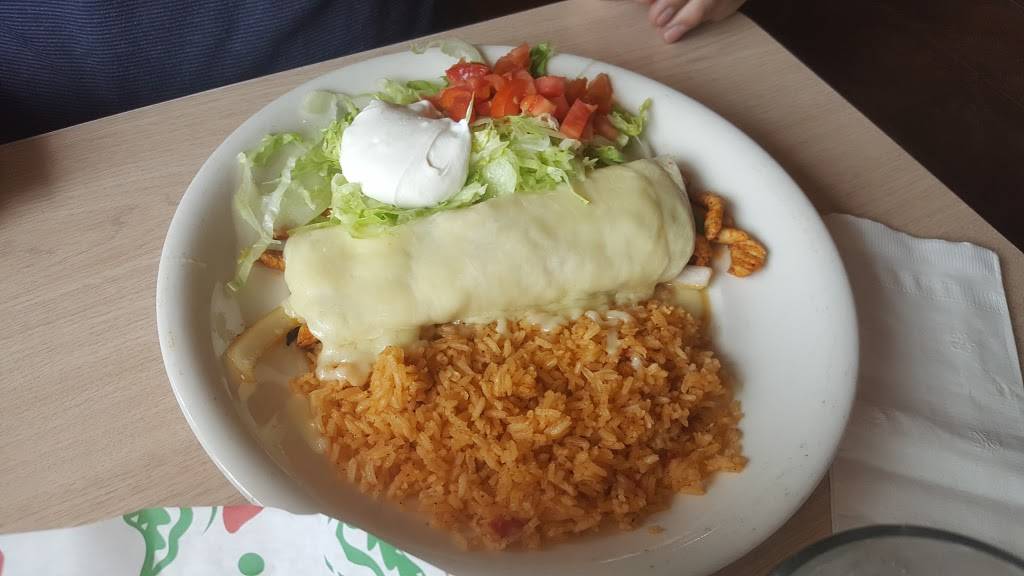 Cozumel | restaurant | 16512 Detroit Ave, Lakewood, OH 44107, USA | 2162281415 OR +1 216-228-1415