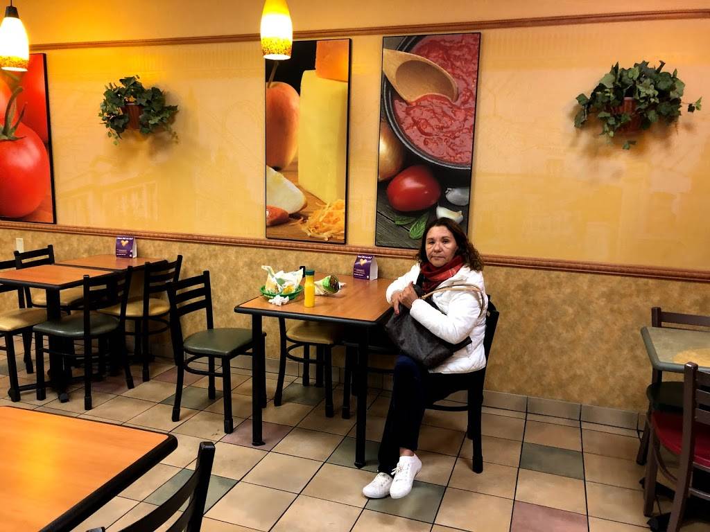 Subway | restaurant | 40790 California Oaks Rd Suite D, Murrieta, CA 92562, USA | 9516008177 OR +1 951-600-8177