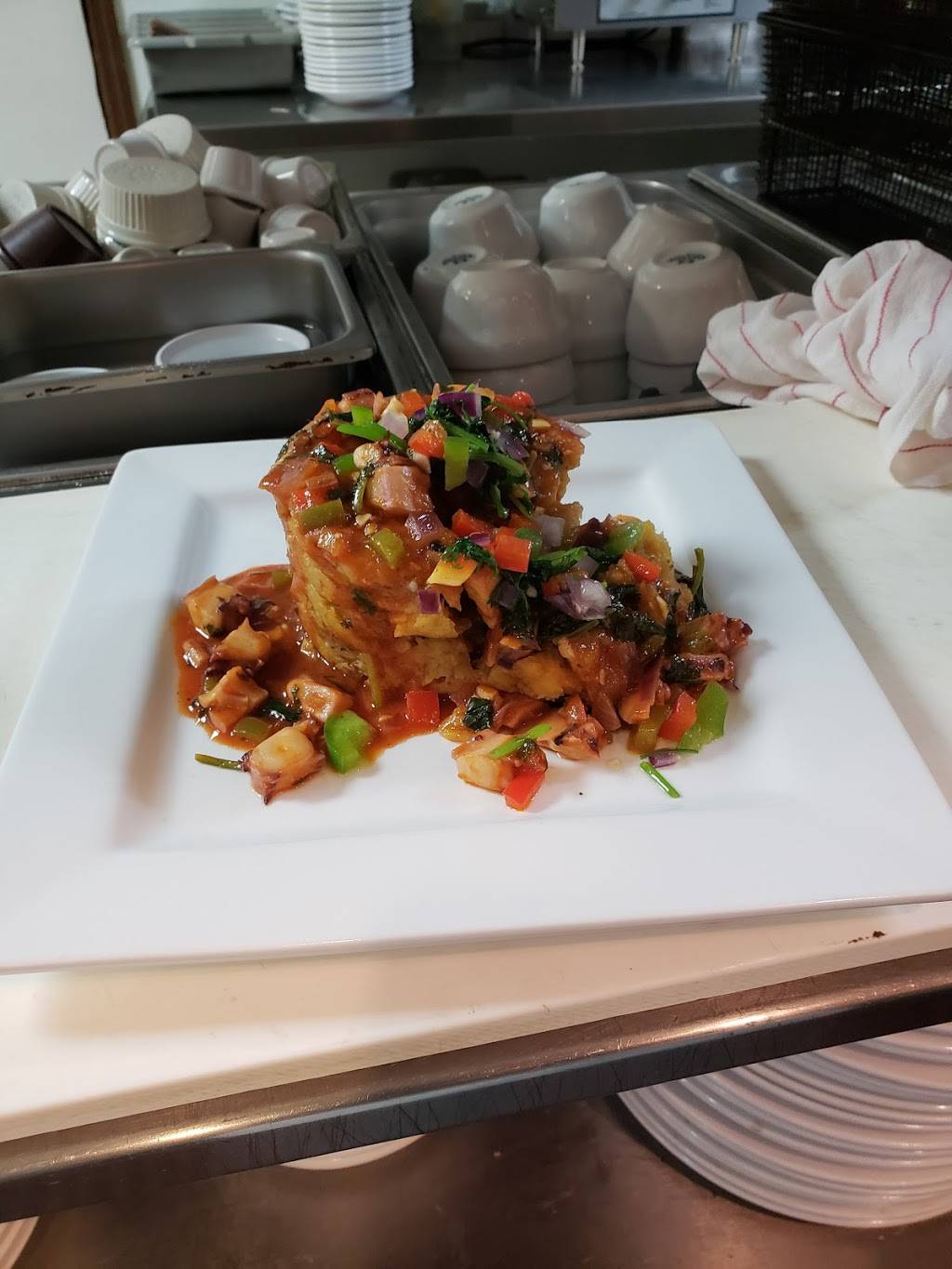 CocoCabana Bar & Grill | restaurant | 2944 South. Jog Rd., Greenacres, FL 33467, USA | 5613550281 OR +1 561-355-0281