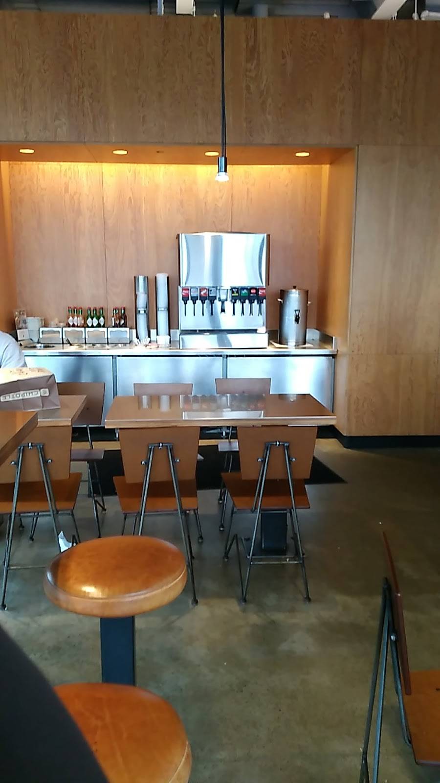 Chipotle Mexican Grill | restaurant | 1495 East Ridge Road, Rochester, NY 14621, USA | 5855442346 OR +1 585-544-2346