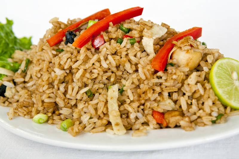 Las Cusqueñitas Peruvian Chicken | restaurant | 10118 Colesville Rd, Silver Spring, MD 20901, USA | 3015931167 OR +1 301-593-1167