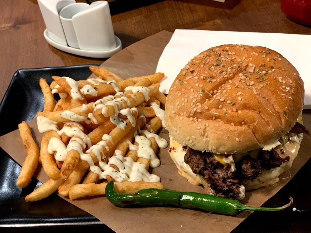 Grill Gate | restaurant | 10185 Yonge St unit 3, Richmond Hill, ON L4C 1T5, Canada | 9057371167 OR +1 905-737-1167