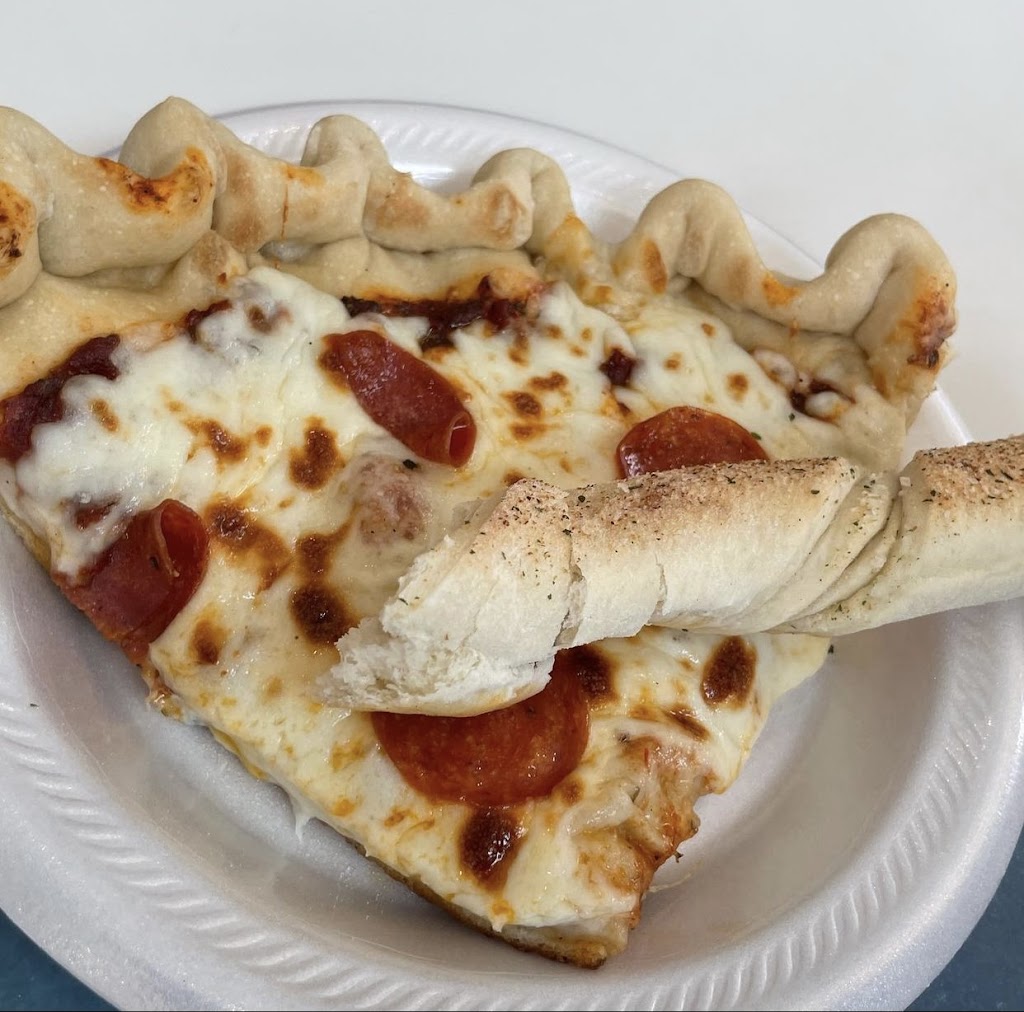 Slice of Heaven Gourmet Pizza kitchen | restaurant | 10000 Coors Bypass NW, Albuquerque, NM 87114, USA | 5055542464 OR +1 505-554-2464