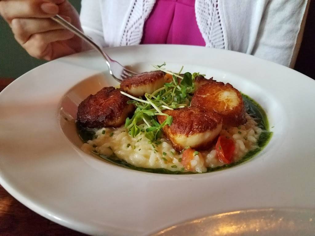 Tosca | restaurant | 14 North St, Hingham, MA 02043, USA | 7817400080 OR +1 781-740-0080