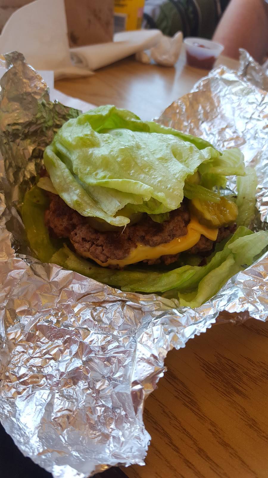 Five Guys | meal takeaway | 5411 Harvey St, Muskegon, MI 49444, USA | 2317983555 OR +1 231-798-3555