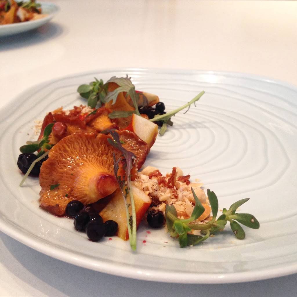 Petit Crenn | restaurant | 609 Hayes St, San Francisco, CA 94102, USA | 4158641744 OR +1 415-864-1744