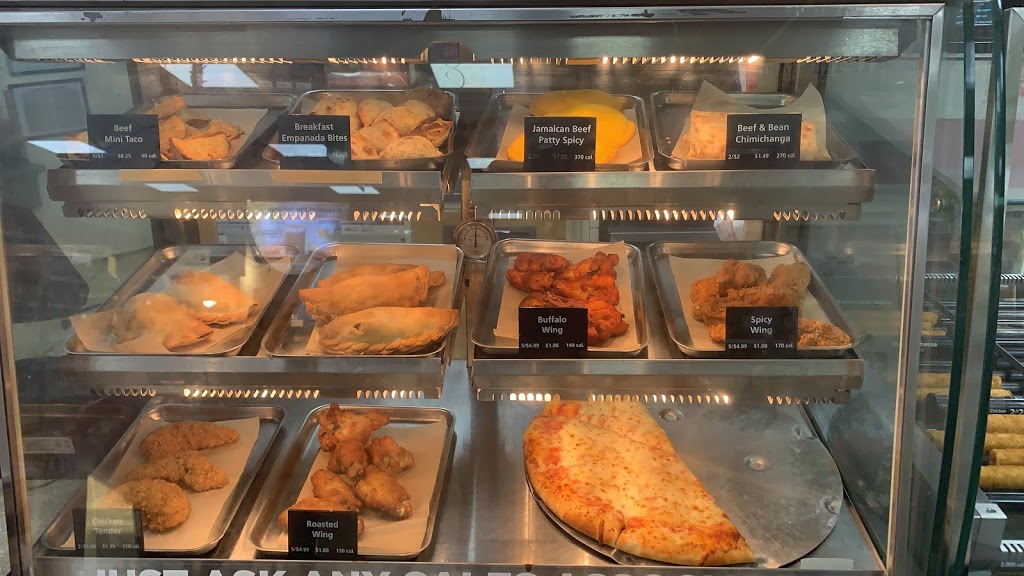 7-Eleven - Closed | bakery | 1406 S Federal Hwy, Dania Beach, FL 33004, USA | 9549256608 OR +1 954-925-6608