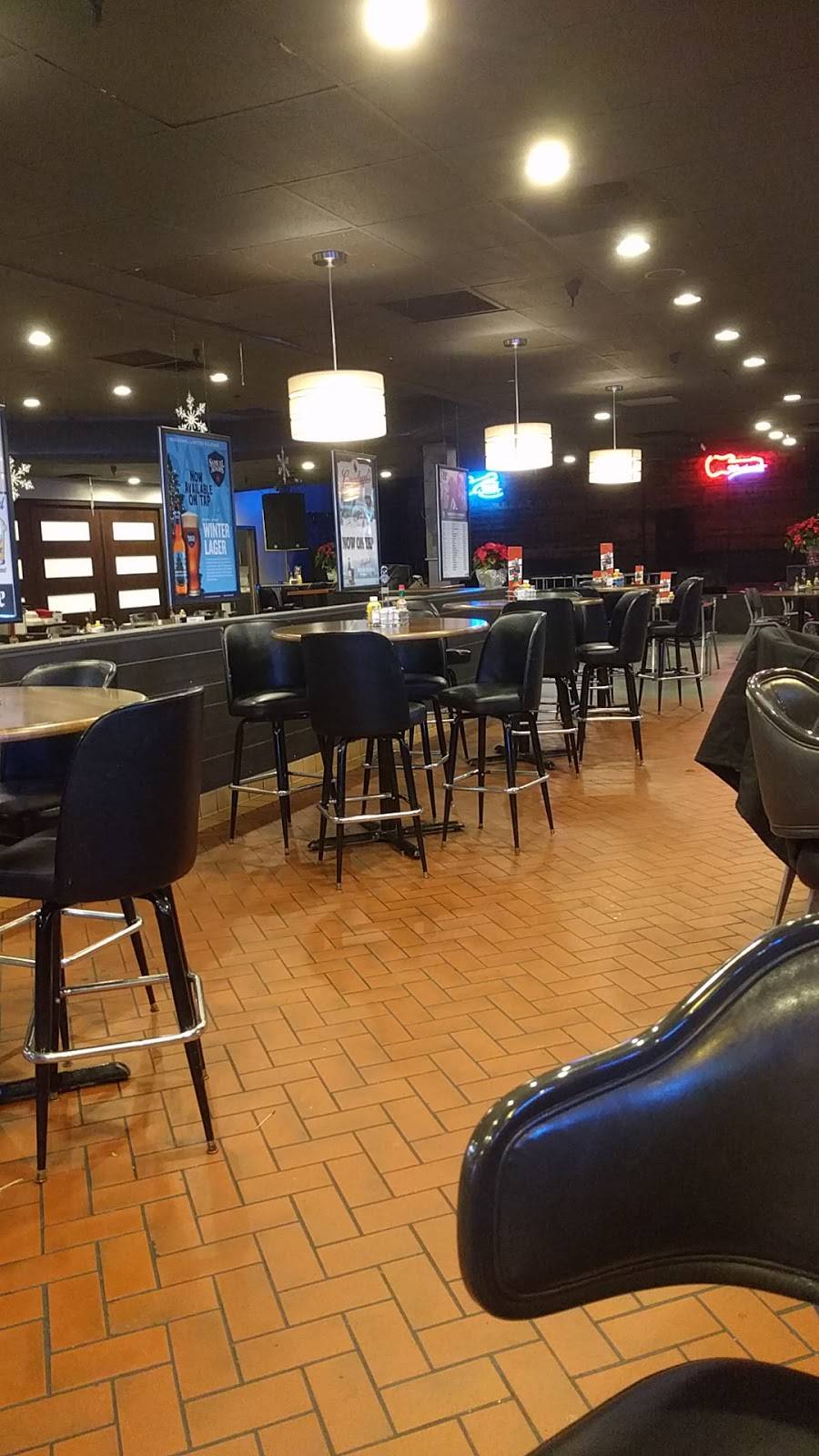 Busters Sports Bar and Grill & Catering | restaurant | 1325 Madison Ave, Mankato, MN 56001, USA | 5073898999 OR +1 507-389-8999