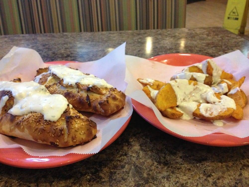 Straw Hat Pizza | restaurant | 901 Marina Village Pkwy, Alameda, CA 94501, USA | 5108648600 OR +1 510-864-8600