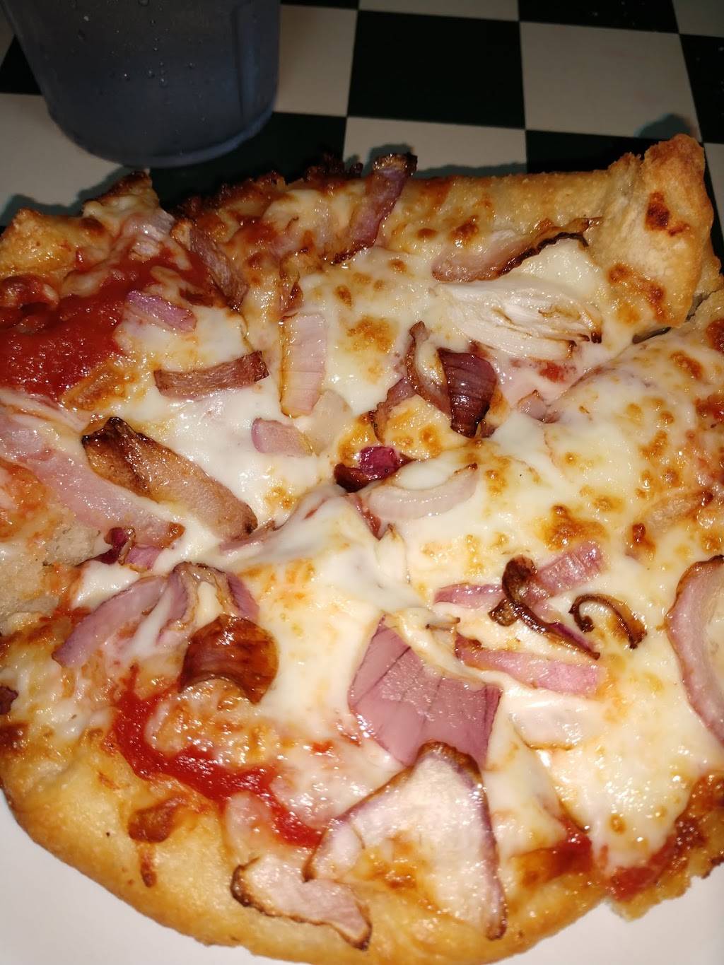 Pizza Hut | restaurant | 804 N Main St, High Point, NC 27262, USA | 3368416414 OR +1 336-841-6414