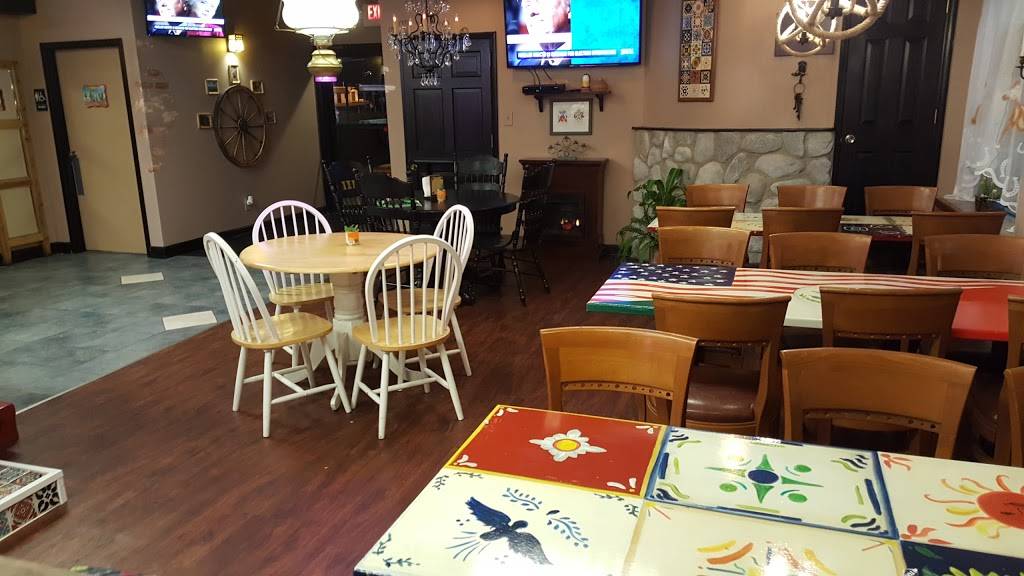 Casa Pelaez | restaurant | 500 Ernston Rd, Parlin, NJ 08859, USA | 7329525541 OR +1 732-952-5541