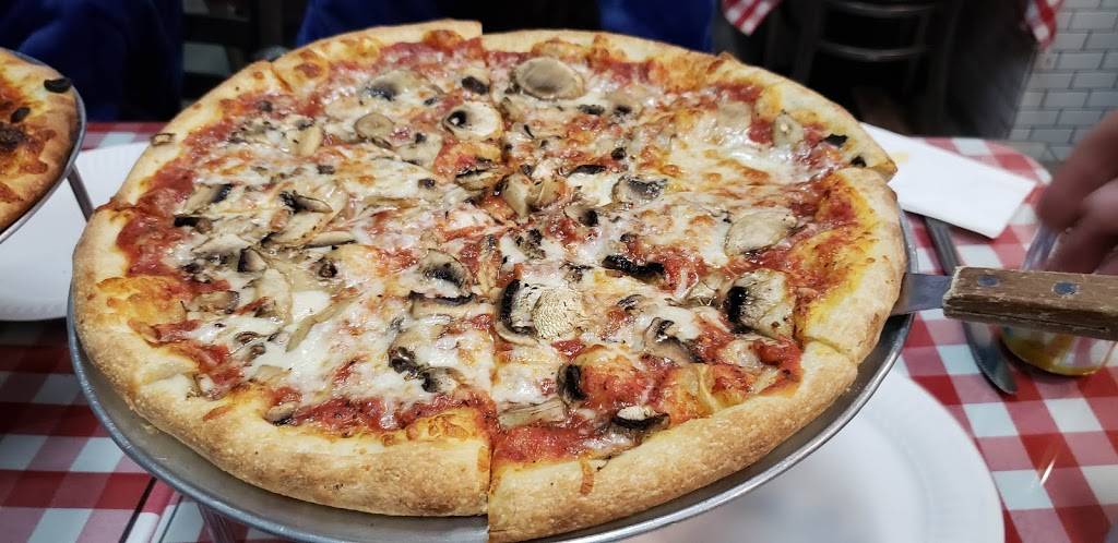 Stellas Pizza Kitchen | restaurant | 456 Foothill Blvd, La Cañada Flintridge, CA 91011, USA | 8189281333 OR +1 818-928-1333