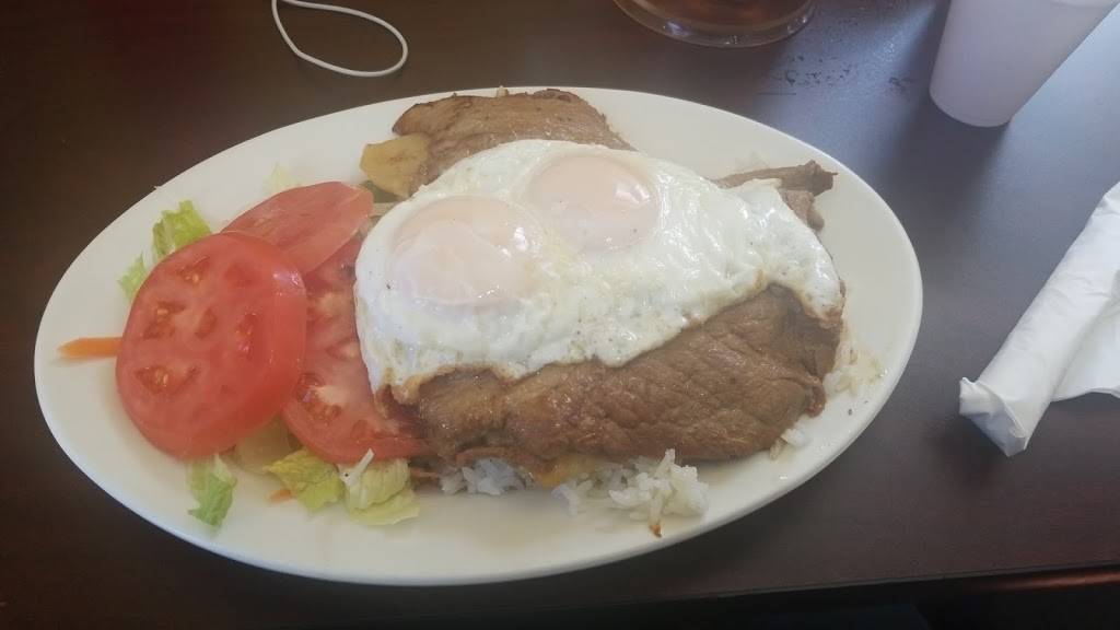 Cristinas Carry Out | restaurant | 304 Douglass Ave, Falls Church, VA 22042, USA | 7039926787 OR +1 703-992-6787