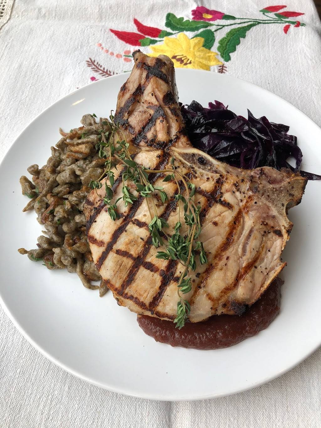 Lemons & Olives | meal takeaway | 98a S 4th St, Brooklyn, NY 11249, USA | 3477213338 OR +1 347-721-3338