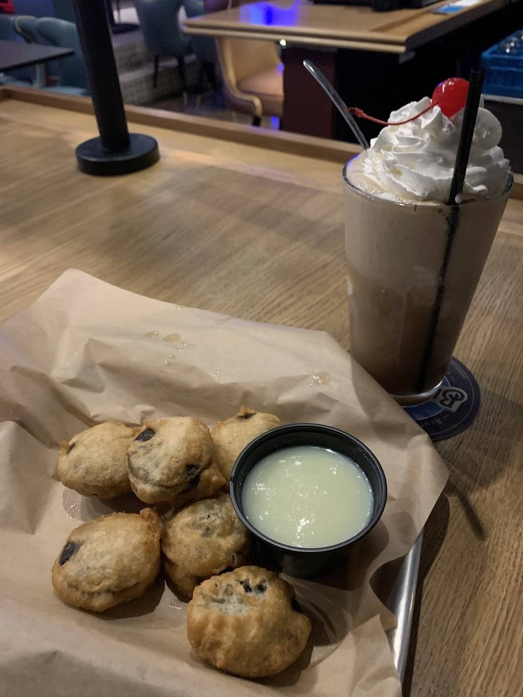 UnderPin Lanes N Lounge | night club | 127 W Main St, Spartanburg, SC 29306, USA | 8647072181 OR +1 864-707-2181