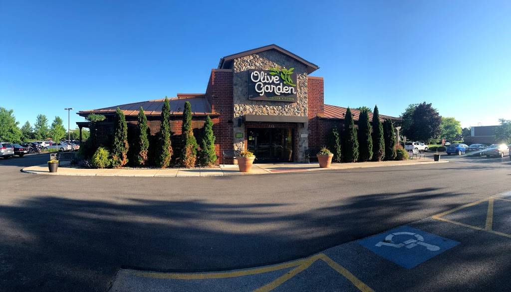 Olive Garden Italian Restaurant | meal takeaway | 332 Army Trail Rd, Bloomingdale, IL 60108, USA | 6303077080 OR +1 630-307-7080