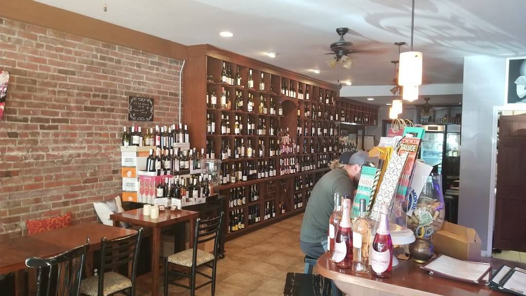 Accent on Wine Park Circle | restaurant | 1056 E Montague Ave, North Charleston, SC 29405, USA | 8432034536 OR +1 843-203-4536