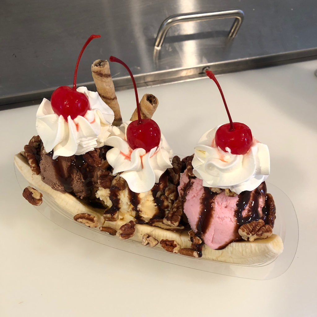 Los Golosos Snack Bar | meal takeaway | 902 State Ave, Marysville, WA 98270, USA | 3609256844 OR +1 360-925-6844